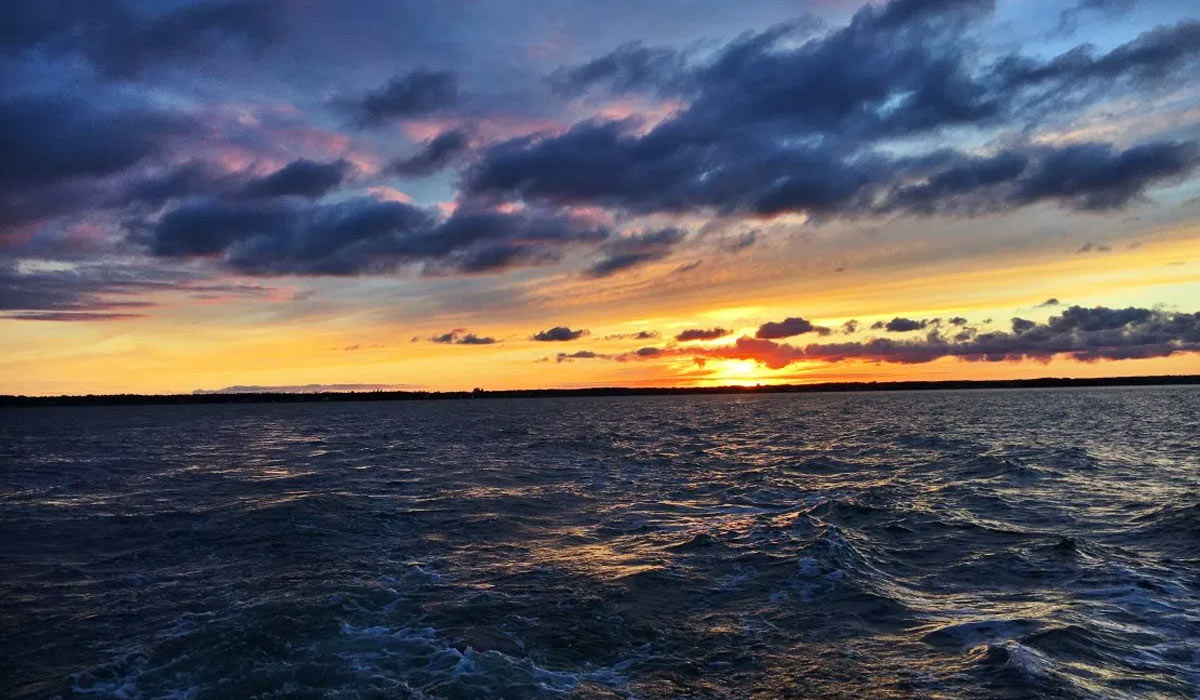 Sunset-Bay-Cruise.jpg